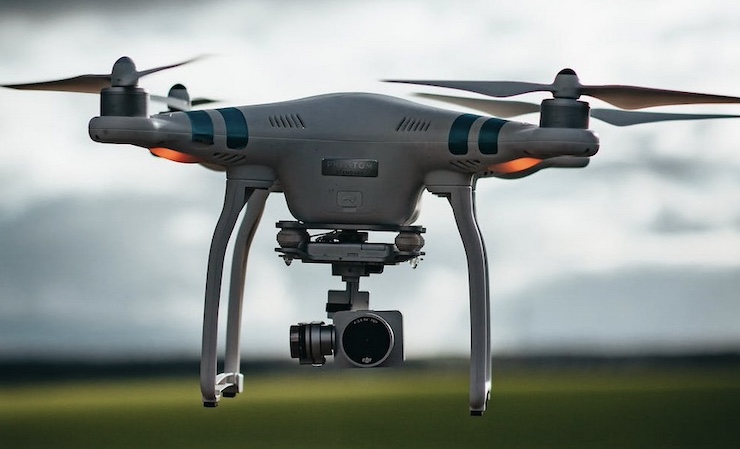 Assessing the Pros and Cons of Drone Hybrids